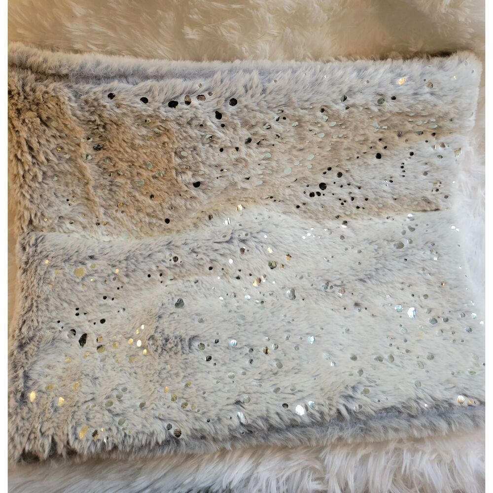 Madison 88 Cowl Neck Grey Sparkle Fleck Plush Faux Fur Snood Neck Cowl - Picture 2 of 4
